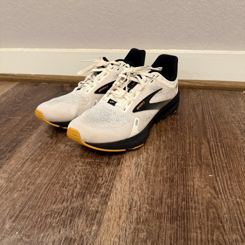 Brooks Women's White, Black & Gold Running Shoes